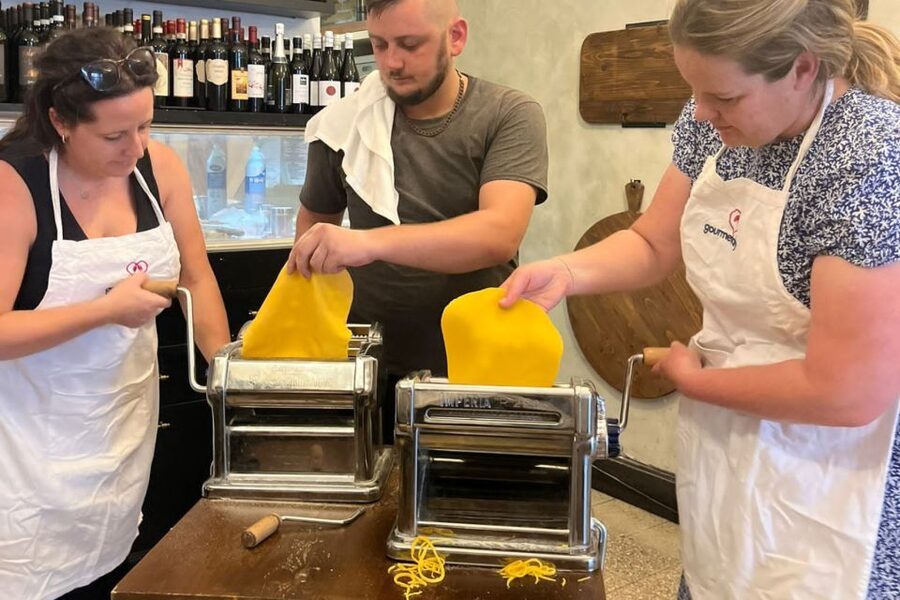Rome: Traditional Cooking Class in the Jewish Ghetto - Who should book this class (and who might not love it)