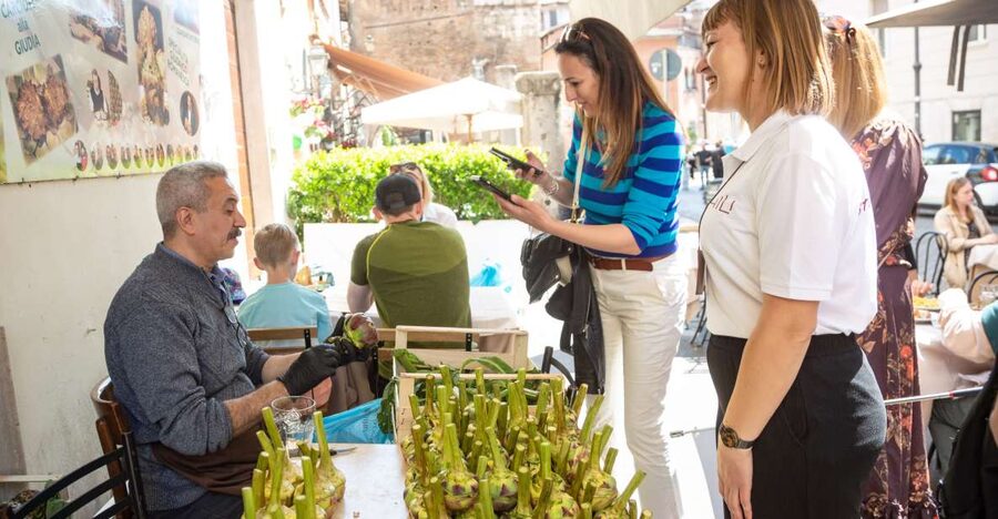 Rome: Trastevere & Campo de Fiori Street Food Walking Tour - Santa Maria in Trastevere: A Short Stop That Adds Meaning to the Snacks
