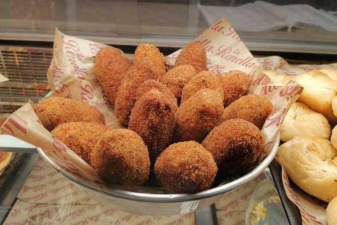Rome: Trastevere street food and history tour - small group - Getting Value from $66.38: What You’re Paying For