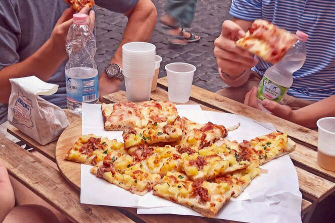 Rome: Trastevere Street Food Tour with Local Expert - Two Pizza Tastings: Crunchy Old-Bakery Style in Vicolo della Renella