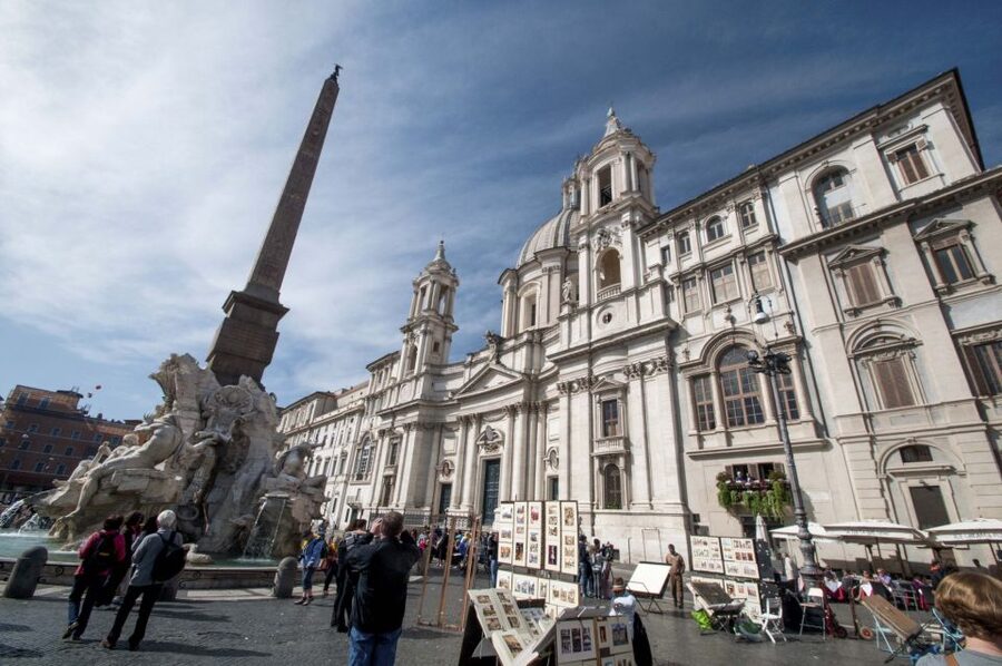 Rome: Treasures of the City 3-Hour Morning Tour - Trevi Fountain: the most famous stop, handled with context