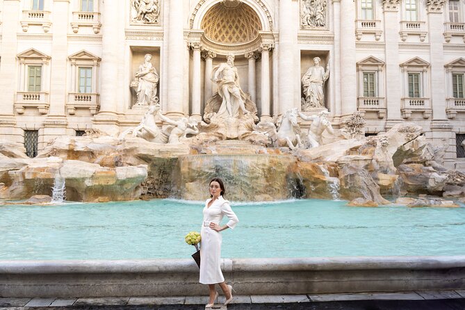 Rome: Trevi Fountain Photoshoot, Private & Early Morning - Optional Landmarks Route: Spanish Steps, Pantheon, Colosseum, and Piazza Navona