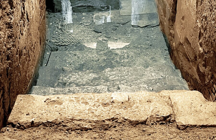 Rome: Trevi Fountain Underground Small Group Tour - Why Trevi Fountain Underground Is Worth the Ticket