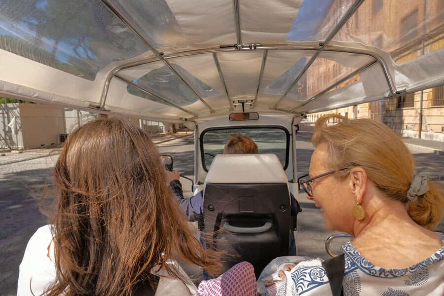 Rome: Tuk-Tuk Guided Tour in Rome City Center - Key things to know before you ride