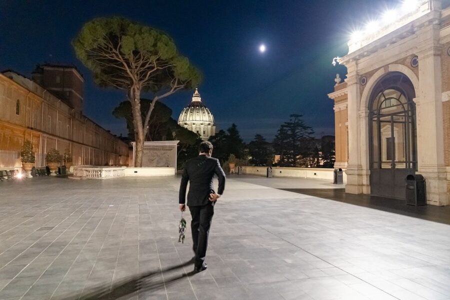 Rome: Turning the Lights on at the Vatican Museums - Sistine Chapel before the crowds: what the quiet actually changes