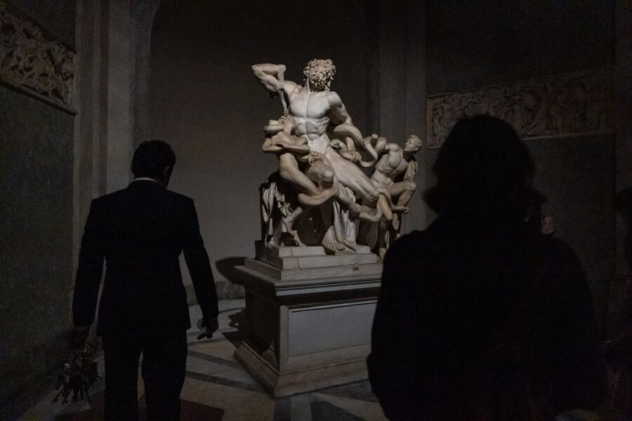 Rome: Turning the Lights on at the Vatican Museums - What the Key Keepers do: lights, locks, and hands-on access