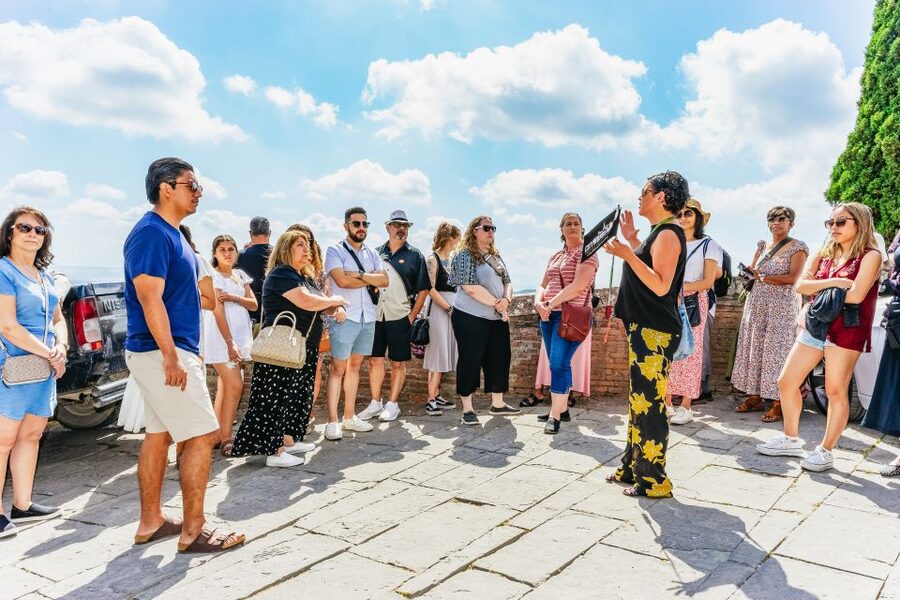Rome: Tuscany & Montepulciano Day Trip with Lunch & Wines - Should you book the Rome to Tuscany day trip?