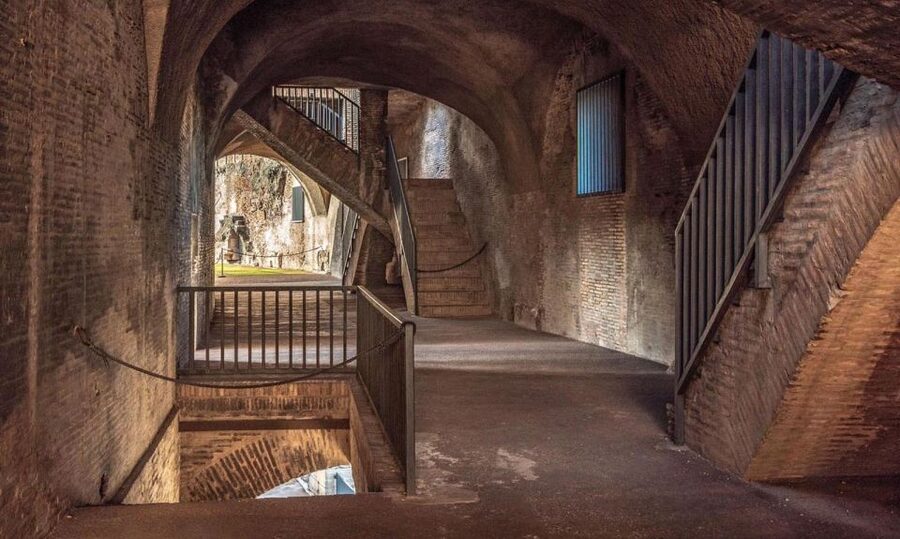 Rome: Ultimate Colosseum, Roman Forum & Palatine Hill Tour - Palatine Hill: Where Rome’s Legends and Palaces Overlap