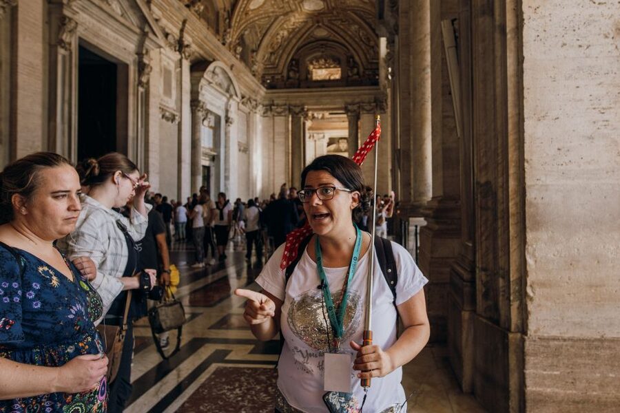 Rome: Vatican Museum and Sistine Chapel Skip-the-Line Tour - What the experience feels like in real time (and what to watch for)