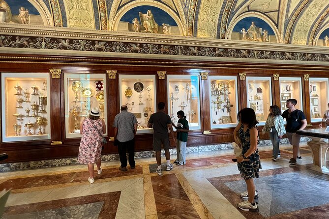 Rome :Vatican Museum, Sistine Chapel tour with Optional Basilica - Raphael Rooms and Borgia Apartments: The Stops That Give the Tour Its Meaning