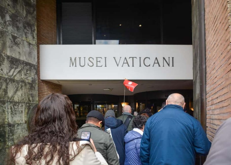 Rome: Vatican Museums, Sistine Chapel and Basilica Tour - Sistine Chapel: how the ceiling and Last Judgment land