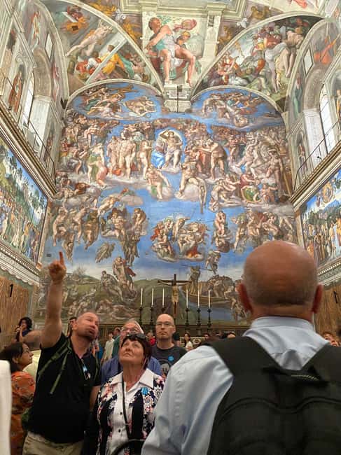 Rome: Vatican Museums, Sistine Chapel & Basilica Tour - Sculpture courts you’ll be glad you don’t miss