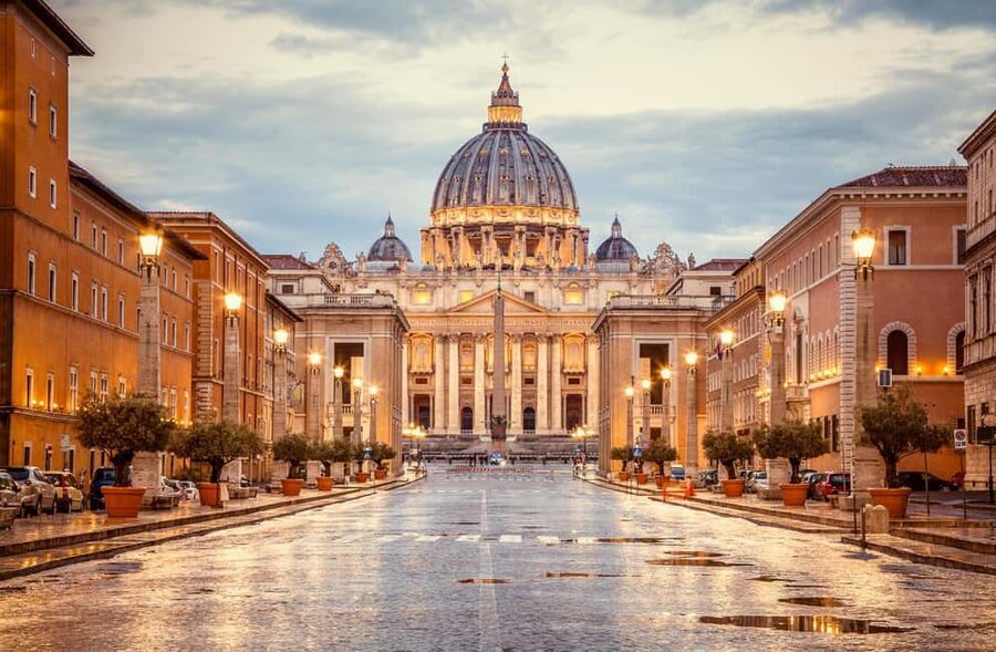 Rome: Vatican Museums & Sistine Chapel Entry Ticket - Gallery of Maps: the 120-meter corridor that organizes the whole visit