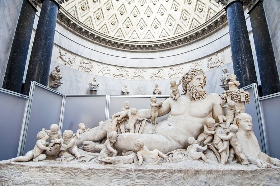 Rome: Vatican Museums & Sistine Chapel Skip-the-line Ticket - Getting Past the Gate: Skip-the-Line Entry with Staff Help
