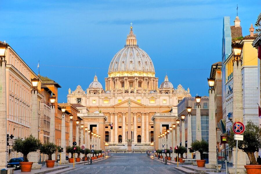 Rome: Vatican Museums Sistine Chapel St Peters Basilica Tour - Skip-the-line tickets: what you do get (and what you still can’t dodge)