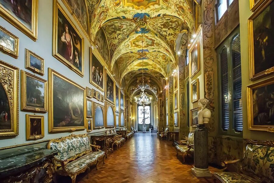 Rome: Vatican Museums Sistine Chapel with priority admission - Meeting point: go early so your day stays calm