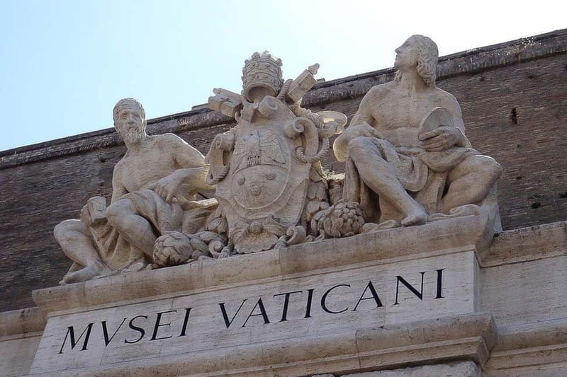 Rome: Vatican, Sistine Chapel, Basilica & Dome Private Tour - Sistine Chapel in 30 Minutes: Seeing Michelangelo With Context