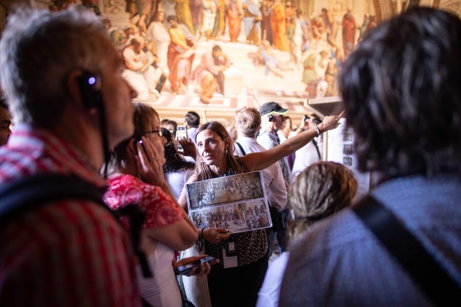 Rome: Vatican, Sistine Chapel, St. Peter's Small-Group Tour - Reserved entry at the Vatican Museums: fewer lines, better flow