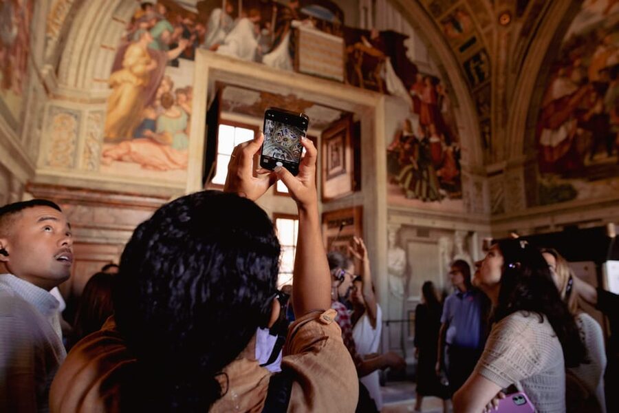 Rome: Vatican, Sistine Chapel, St. Peter's Small-Group Tour - Quick decision: should you book it?