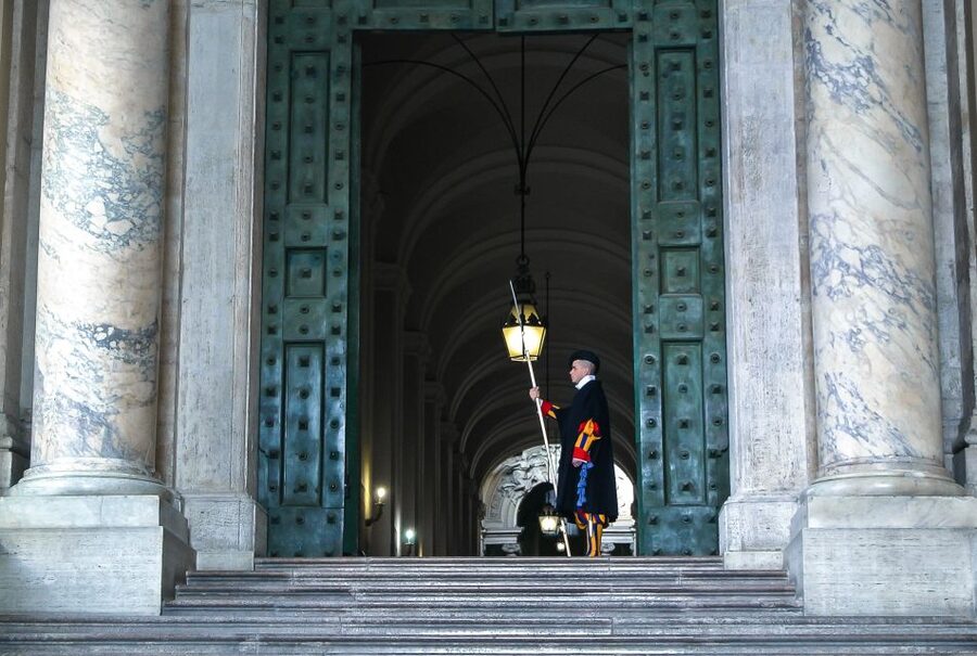 Rome: Vatican & Sistine Chapel Tour + Optional Colosseum - Small-group pacing and headsets that actually help