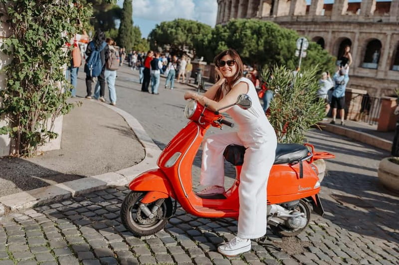 Rome: Vespa Ride in the Streets with Photography - Street photography tips: how the pro shoots change what you get