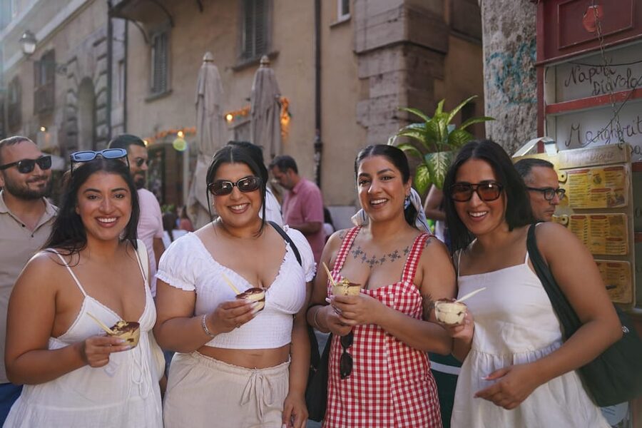 Rome: Vespa Ride with Pictures and Sweet Tastings - Passenger-only Vespa: what the ride feels like