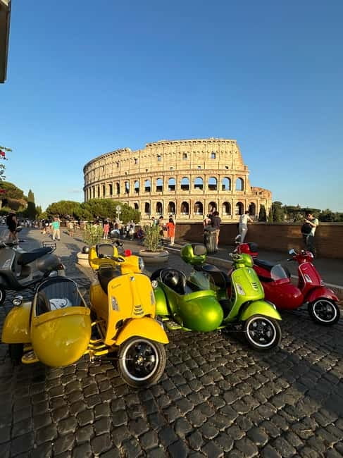 Rome: Vespa Sidecar Tour with Hotel Transfers & Gelato - Pantheon area plus gelato: the best short break in the middle