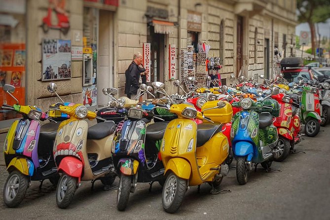 Rome Vespa Small Group Sightseeing Tour, 3 Hour Experience - Why a vintage Vespa works so well for short Rome trips