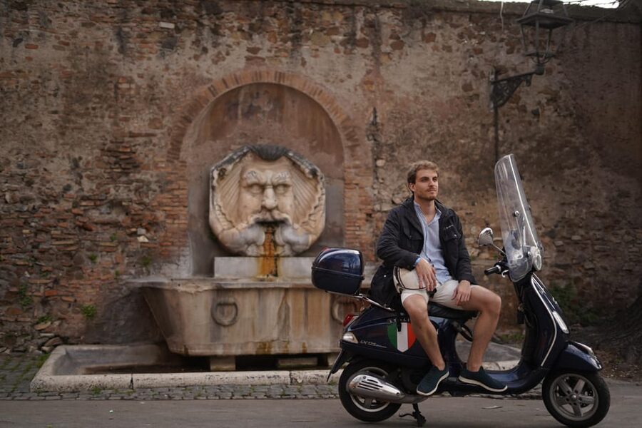 Rome: Vespa Tour with Photo services Small‑Group Highlights - Circus Maximus Pass-By (10 minutes): Roman Scale, Zero Stair Climbing