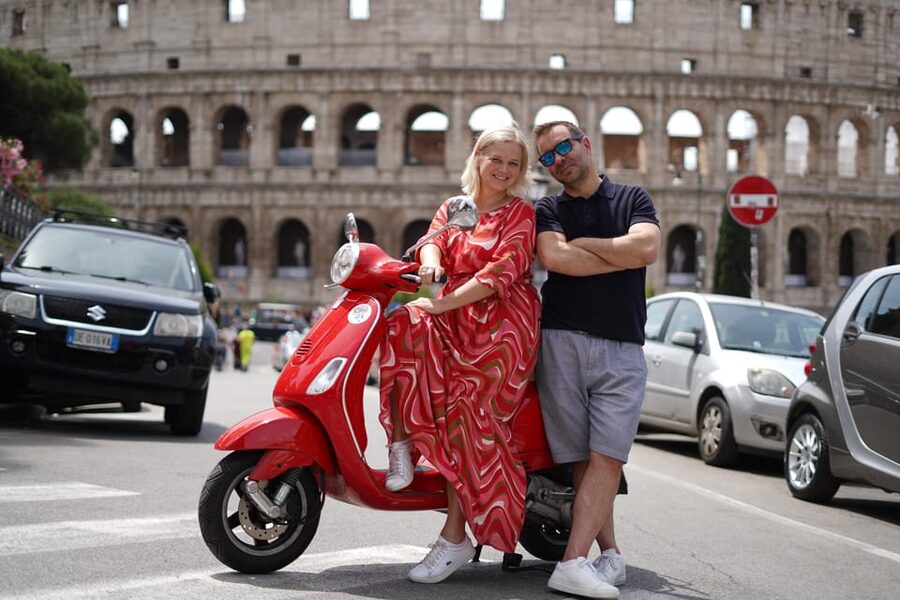 Rome: Vespa Tour with Photo services Small‑Group Highlights - Giardino degli Aranci (20 minutes): Orange Garden Views and a Breather