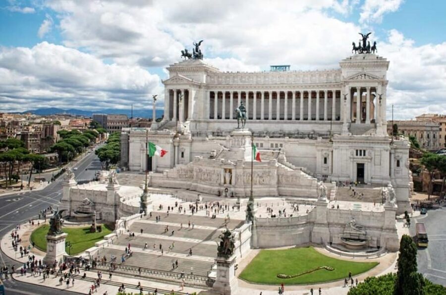 Rome: Vittoriano with Rooftop & Palazzo Venezia Hosted Entry - Vittoriano and Palazzo Venezia: The Shortcut to Rome’s Big View + Big Story