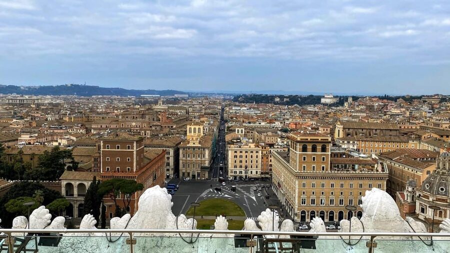 Rome: Vittoriano with Rooftop & Palazzo Venezia Hosted Entry - Rooftop Terrace Views: What You’re Really Paying For