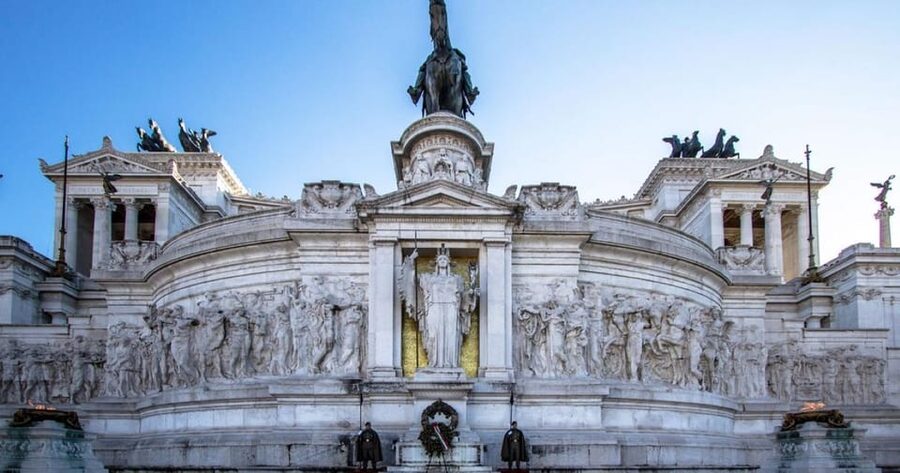 Rome: Vittoriano with Rooftop & Palazzo Venezia Hosted Entry - Who This Experience Fits Best