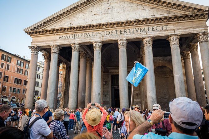 Rome Walking Tour with Piazza Navona, Trevi Fountain and Pantheon - Trevi Fountain: Photos, Coin Toss, and the One Extra Thing You Pay For