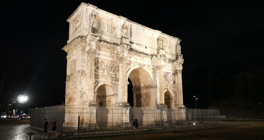Rome: Wonders of Ancient Rome at Dusk - Colosseum exterior: construction, games, and why the stones matter