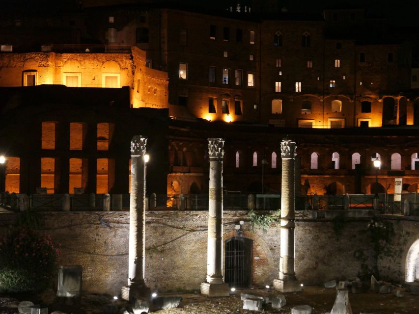 Rome: Wonders of Ancient Rome at Dusk - Capitoline Hill finish: the view you earn