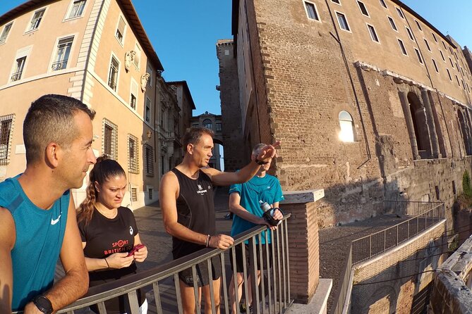Running Tour through Rome - Meeting at Viale Aventino: Easy Start, Realistic Logistics