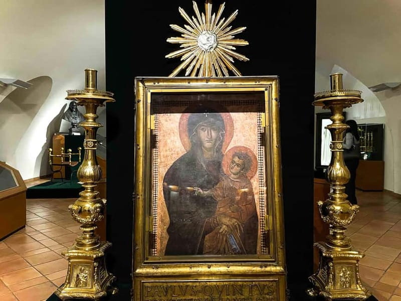 Santa Maria Maggiore: Pope Francis Entry Ticket, Audio Guide - What the small group setup really means