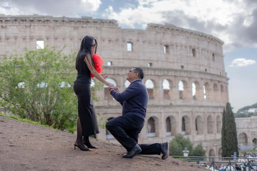 Secret Proposal Photoshoot in Rome + Reel - Keeping the secret: what discretion looks like in real life