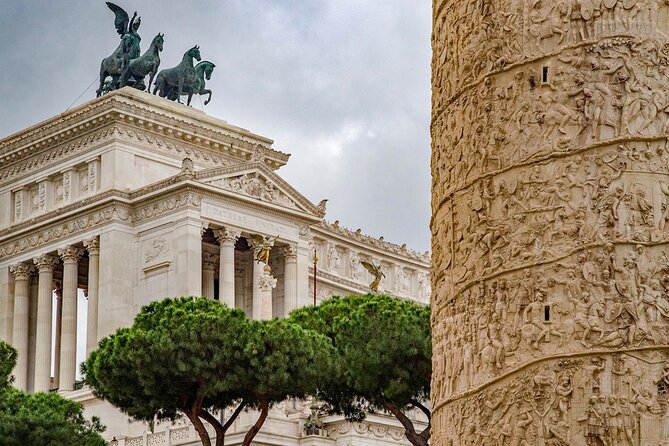 Secrets of Rome Walking Tour of Rome’s Most Popular Sites - The Spanish Steps: what to notice in the 15-minute pause