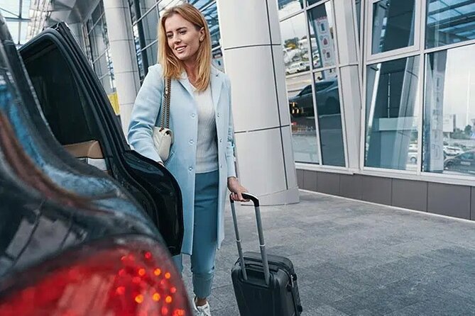 Shared Shuttle Transfer from Rome to Civitavecchia Port - Picking your meeting point: four options in central Rome
