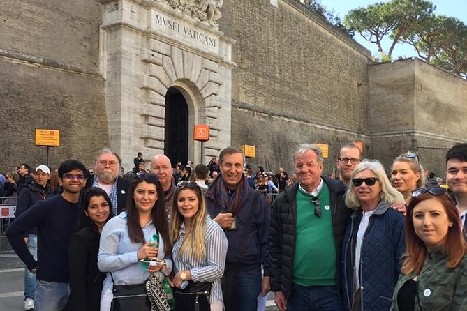 Sistine Chapel Morning Tour with Vatican Museums Galleries & Raphael Rooms - A morning plan that reduces Vatican chaos