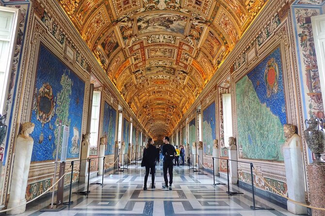 Sistine Chapel, Vatican Museums & St Peter's Small Group Tour - Cortile della Pigna: the ancient bronze pinecone in a courtyard pause