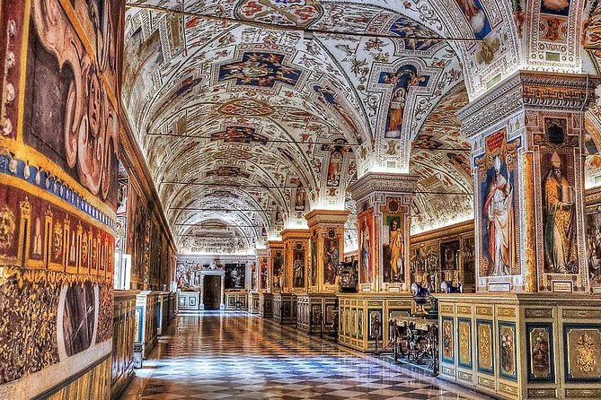 Sistine Chapel & Vatican Tour Premium - Skip the Line - Group Size, Pace, and the Real Tourist Experience