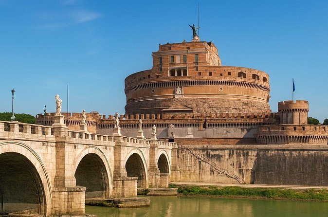 Skip-the-Line Entry Ticket to Castel Sant'Angelo - Audio on your phone: convenient when it’s clear, frustrating when it isn’t