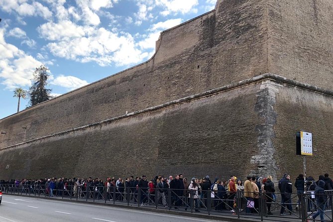 Skip-The-Line: Sistine Chapel & Vatican Tour with A Guide - Who this tour suits best (and who should think twice)