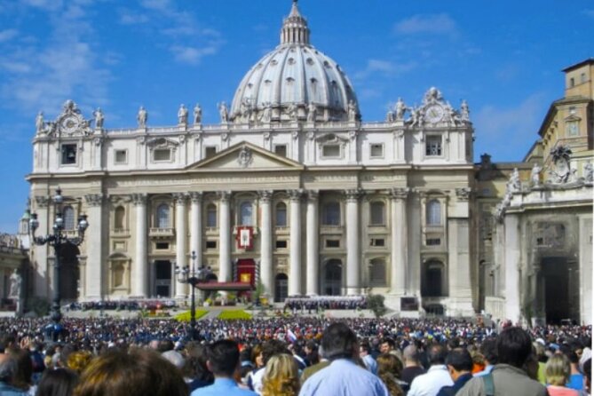 Skip the Line St Peter Basilica Papal Tomb Audio Guide with Water - Key Things to Know Before You Go