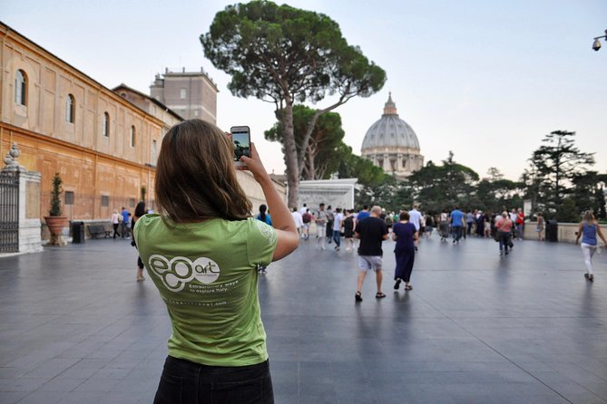 Skip the Line: Vatican Museum, Sistine Chapel & Optional Basilica - Raphael’s Rooms and the Sistine Chapel: When the Tour Goes Quiet