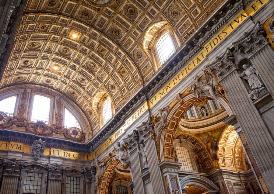 Skip the line Vatican Museum Sistine & St.Peter Private Tour - Quick practical tips to make your day smoother