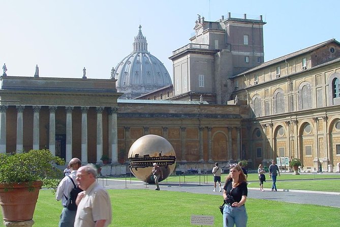 Skip the Line: Vatican Museums and Sistine Chapel Fast Track Admission Ticket - Vatican Museums: Massive Art, Realistic Crowds, Smarter Touring